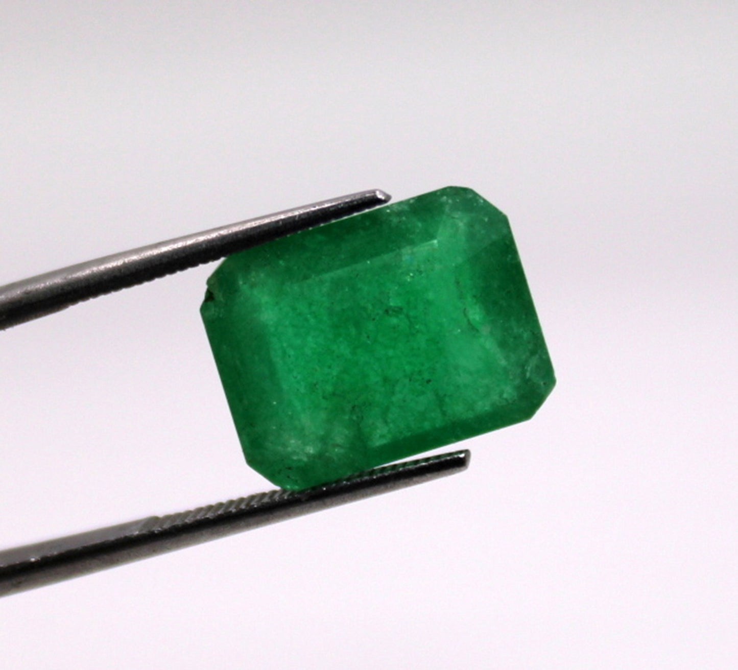 Emerald, Not Enhanced, Emerald Cut,  SI Clarity with Very Good Cut Grade