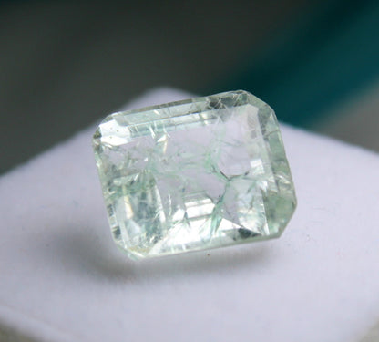 Natural Columbia Emerald 9.66 ct. Light Green Color, IF Clarity, Transparent and not Enhanced