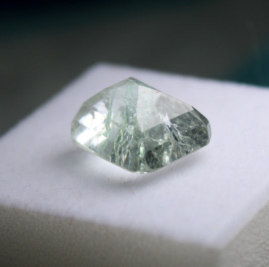 Natural Columbia Emerald 9.66 ct. Light Green Color, IF Clarity, Transparent and not Enhanced