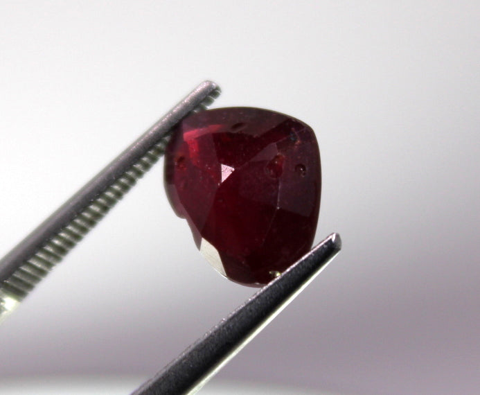 Natural Ruby 3.09 ct. Heart Cut, Transparent with Excellent Cut Grade