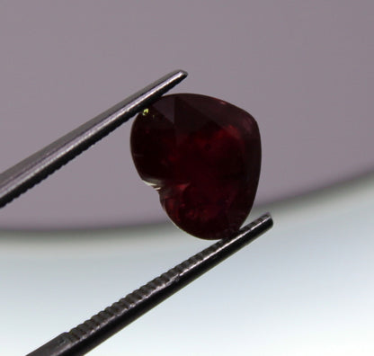 Natural Ruby 3.09 ct. Heart Cut, Transparent with Excellent Cut Grade