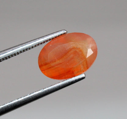 Natural Carnelian Stone 2.13 ct. Oval facetted, Unheated and Untreated, perfect for Juwellery and investition