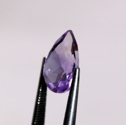 Natural Amethyst 2.91 ct. Unheated and Untreated, facetted, perfect for Ring and Pendant