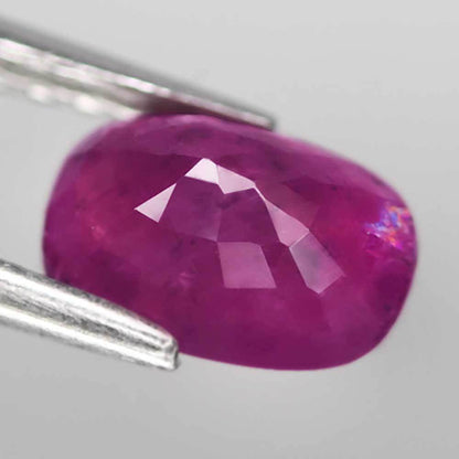 Pinkish Purple Sapphire 2.10 ct. Not Enhanced with Excellent Cut Grade and Certificate