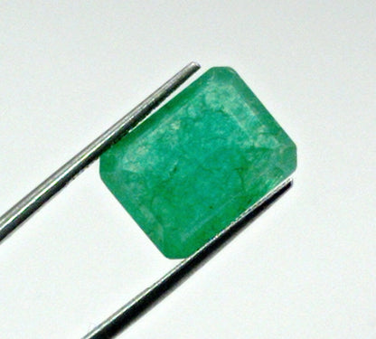 Emerald, Not Enhanced, Transparent, SI Clarity, Cut Grade Very Good