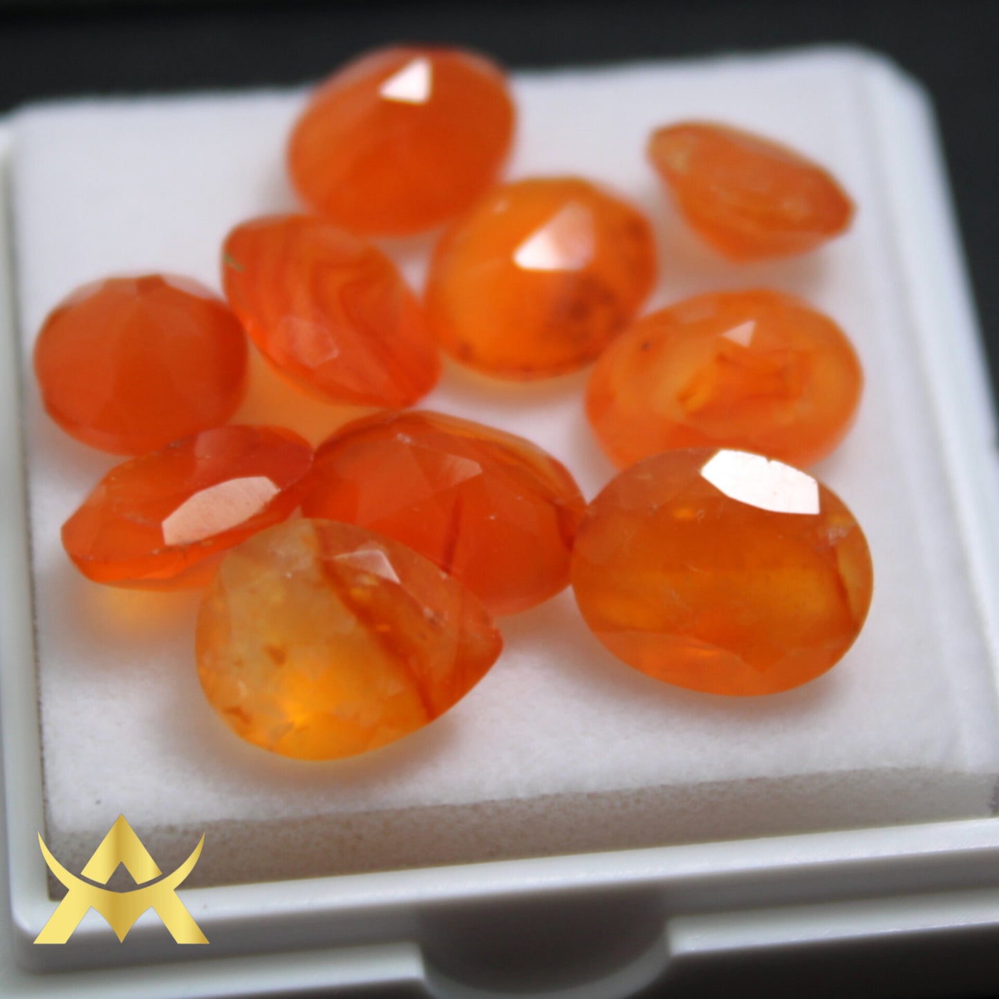 Natural Carnelian Lot 10 PCs with Transparent and Translucent Transparency and SI Clarity