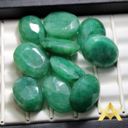 Loose Natural Emerald 10 PCs, Opaque Clarity, perfect for Rings and Pendats