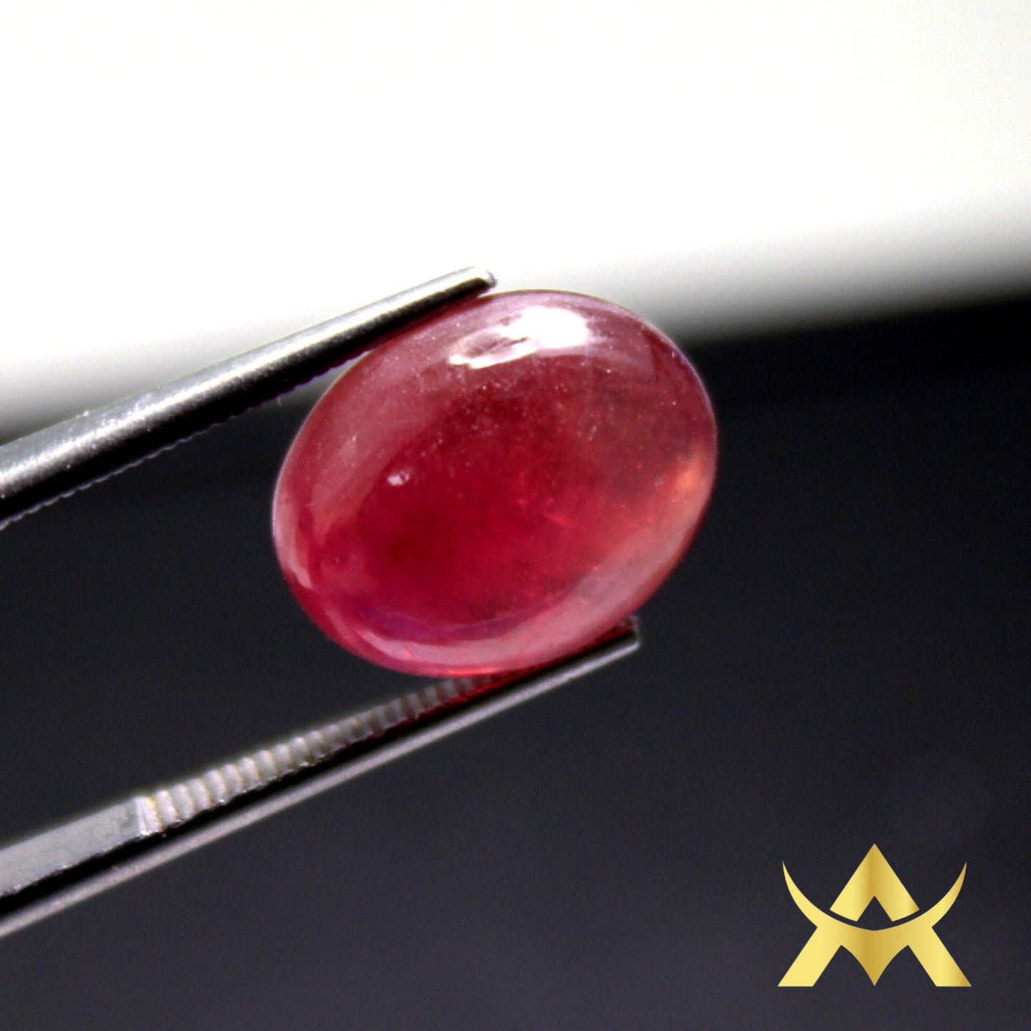 Natural Cabochon 9.20 ct. Ruby with SI2 Clarity and Transparent for the Juwellery Products