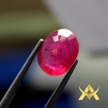 Natural Ruby 5.10 ct. Oval facetted, Transparent and just heated, perfect for your Juwellery