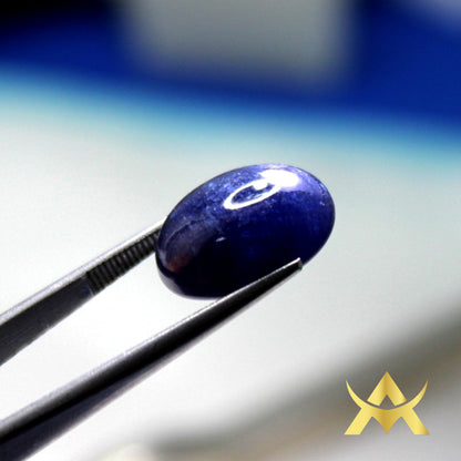 Natural Sapphire 13.82 ct. Translucent and enhanced, a big stone for collection or Juwellery