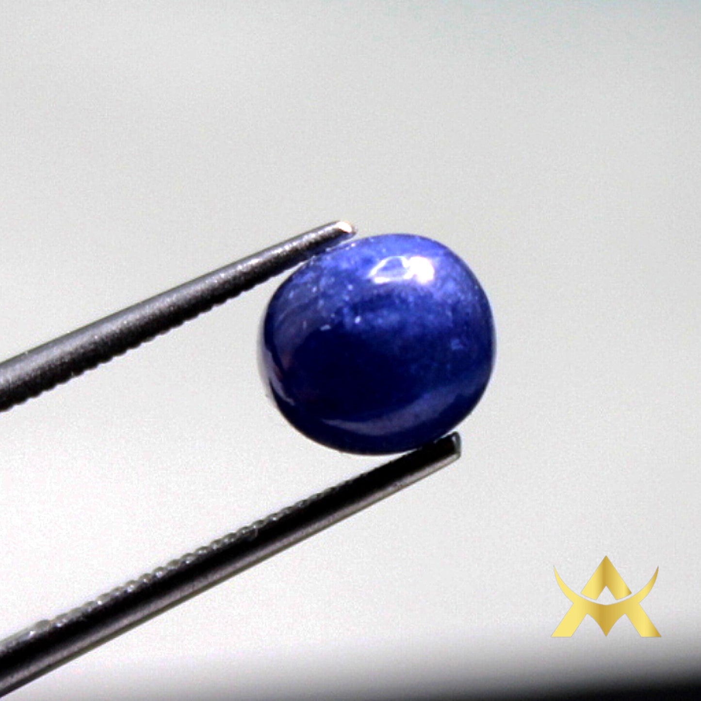 Natural Sapphire 2.90 ct. Translucent from Mozambique perfect for Juwellery like Ring and Pendant