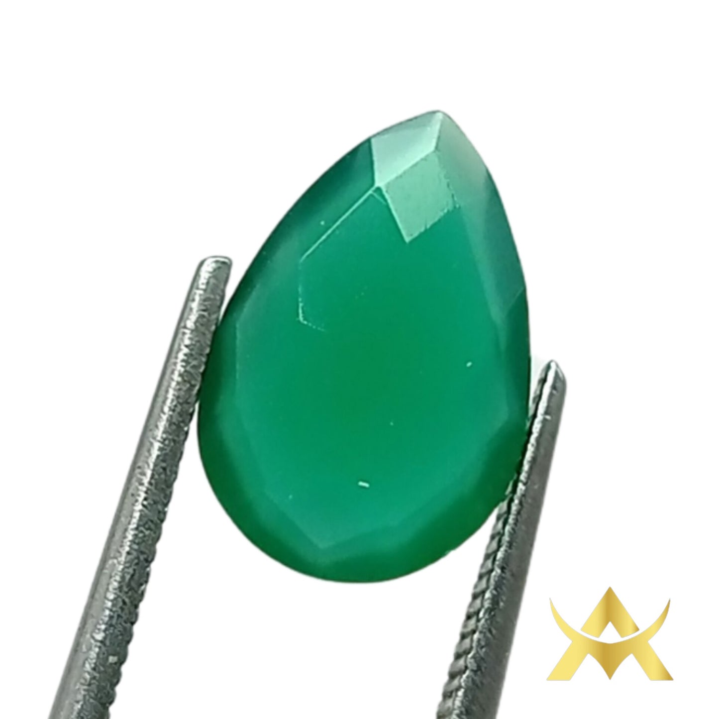 Green Onyx Rosé Pear Cut, Translucent with Very Good Cut Grade