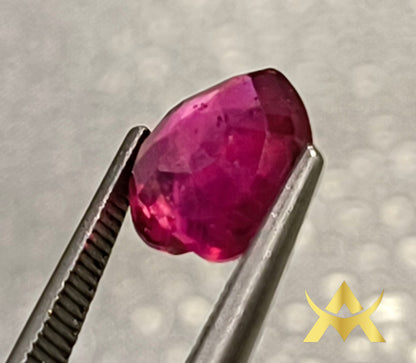 Natural Ruby Heart Cut, heated, Cut Grade Excellent with SI2 Clarity