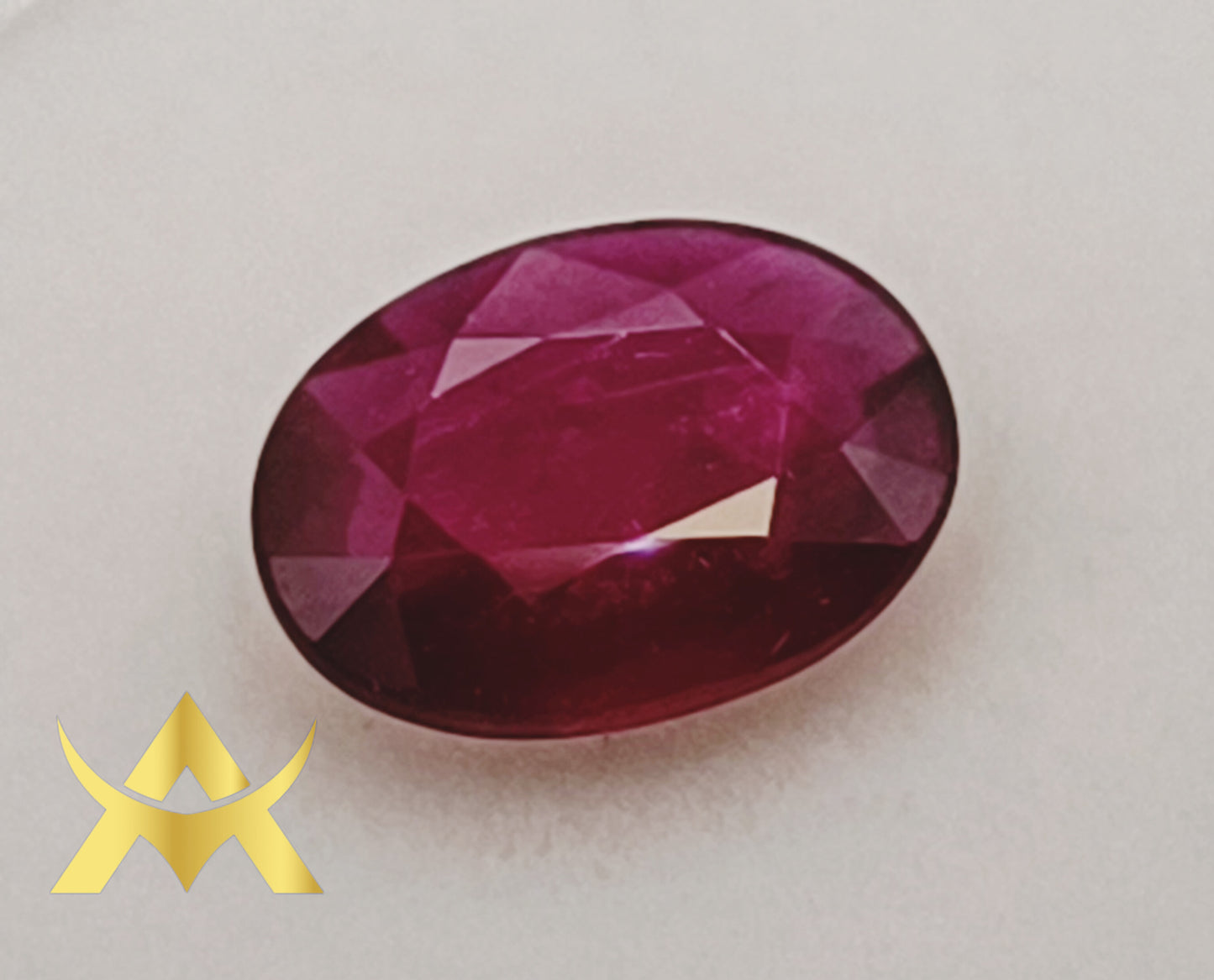 Natural Rub y 1.65 ct. Transparent with Top Red Color