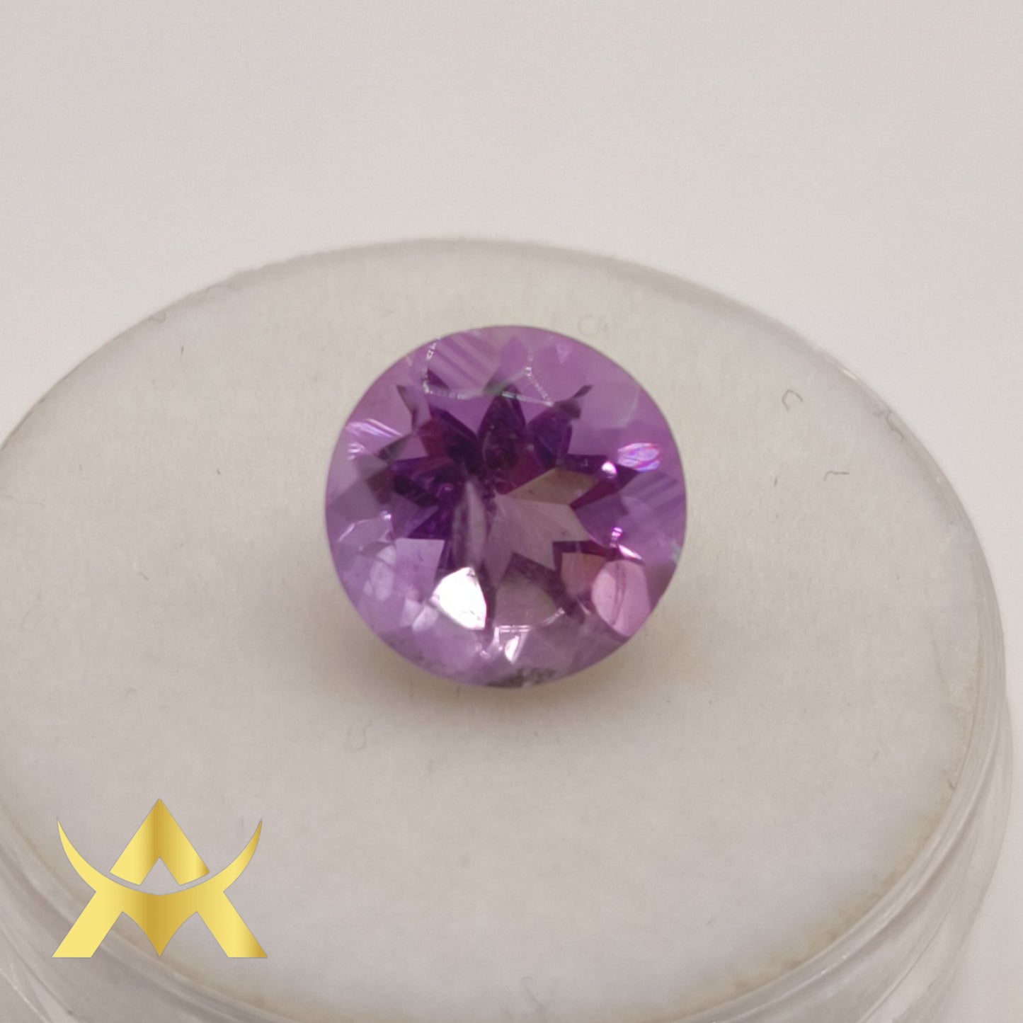 Amethyst Round facetted, Not Enhanced, IF Clarity and Transparent