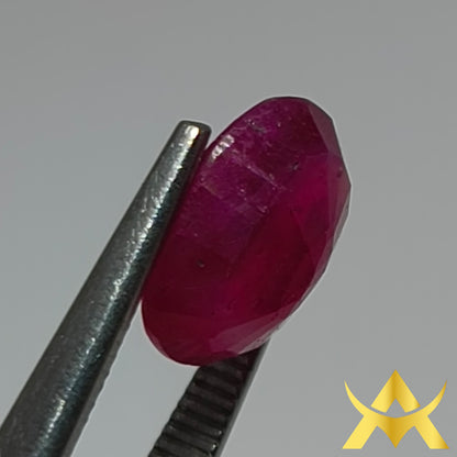 Ruby 2.70 ct. Transparent with VS1 Clarity