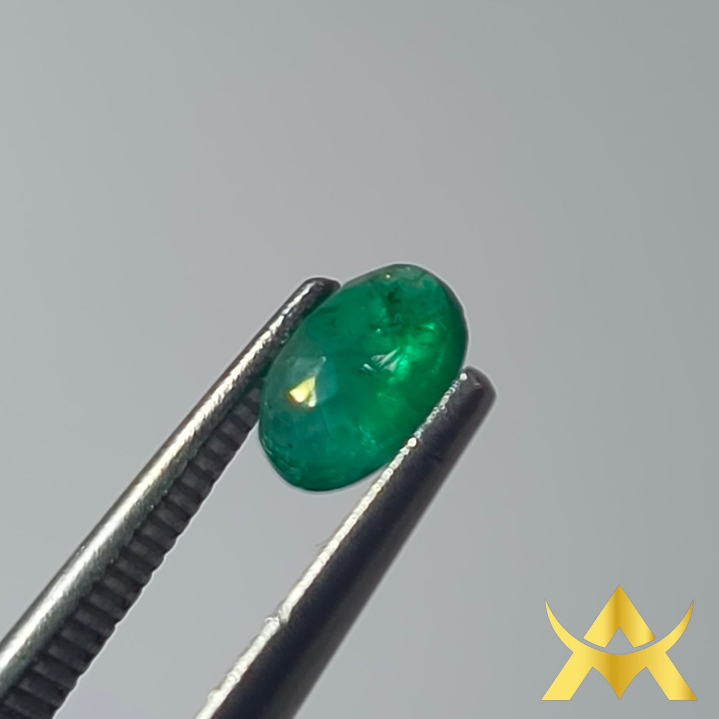 Colombia Emerald, VVS1 Clarity, Not Enhanced with Excellent Cut Grade