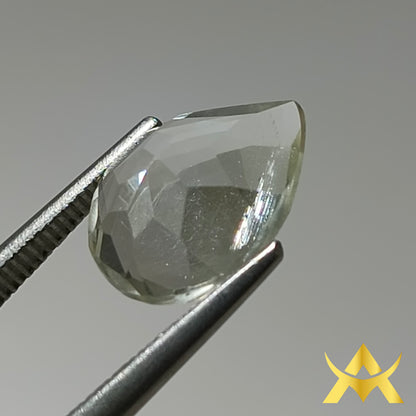 Crystal Topaz 3.18 ct. IF Clarity, Transparent and not Enhanced with very Good Quality