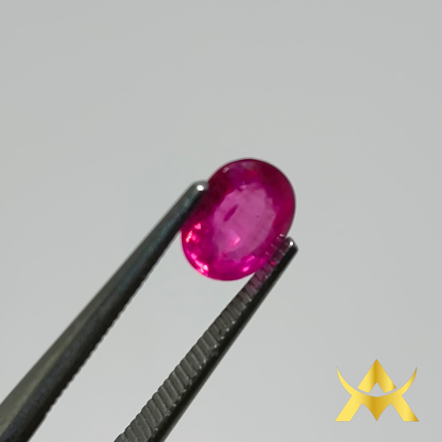 Ruby 1.36 ct. Transparent with Excellent Cut Grade and VVS1 Clarity