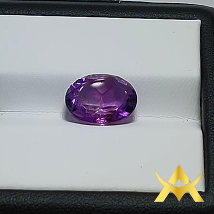 Amethyst with 3.29 ct. Weight and IF Clarity, Not Enhanced With Transparent Transparency