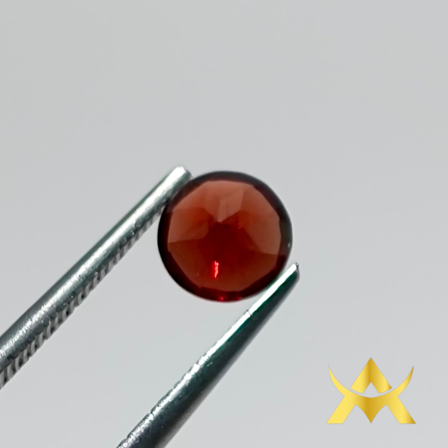 Garnet 0.89 ct. Transparent, Not Enhanced with IF Clarity and Excellent Cut Grade