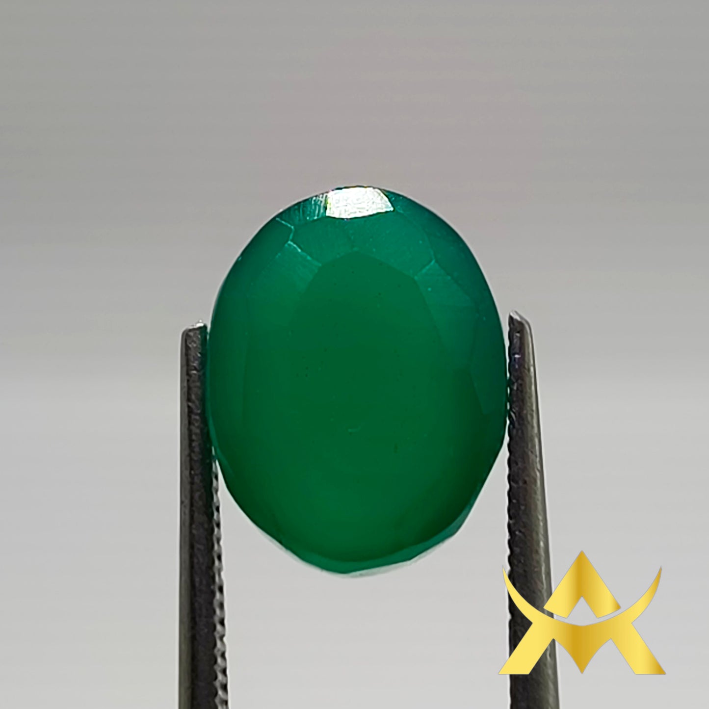 Green Onyx 5.27 ct. Opaque Clarity and Not Enhanced with Excellent Cut Grade