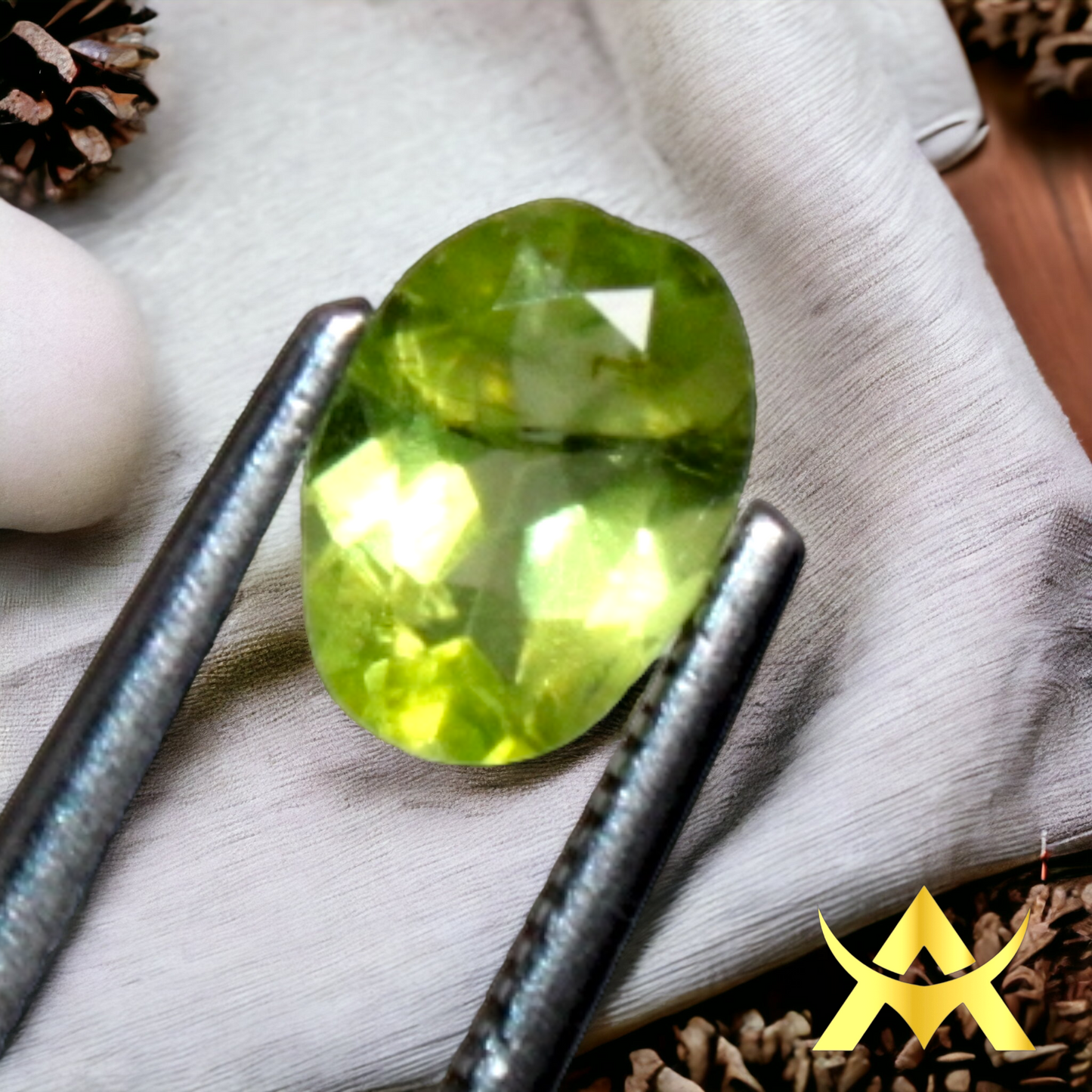 Natural Peridot 0.86 ct. Not Enhanced, Eye Clean, perfect for Unique Juwellery