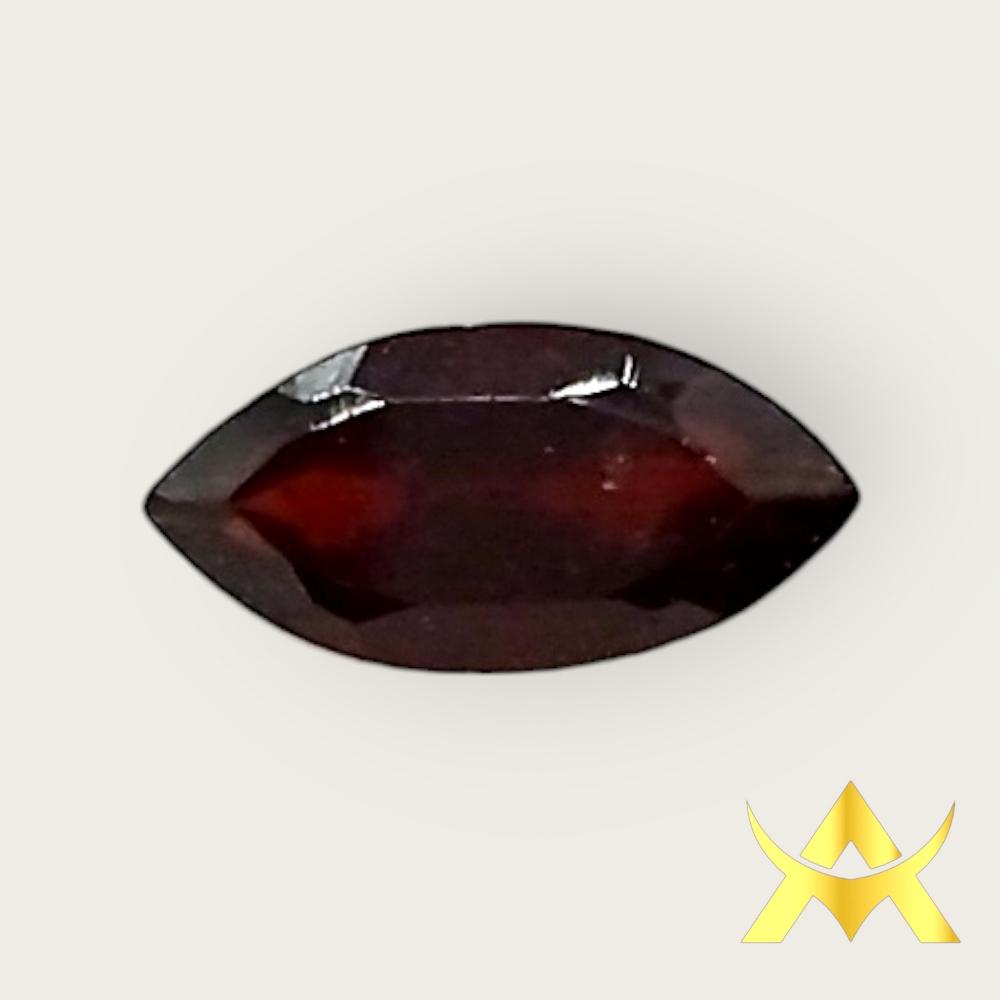 Garnet with Marquise Cut, Transparent and Eye Clean