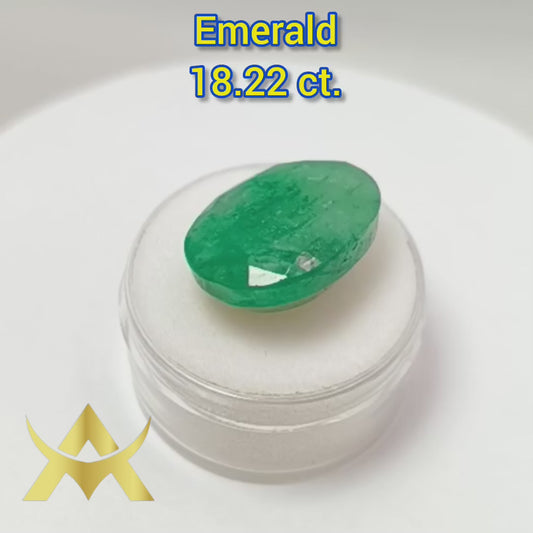 Natural Emerald 18.22 ct. Opaque, Oval facetted, Perfect for Pendant, Ring