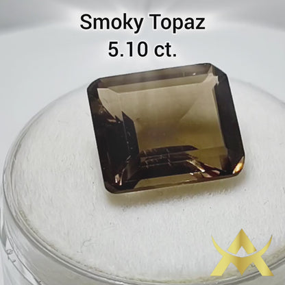 Smoky Topaz 5.10 ct. Transparent Transparency and IF Clarity, Not enhanced with very Good Quality