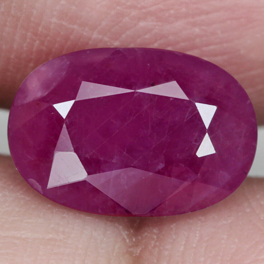 Pinkish Purple Sapphire 4.28 ct.